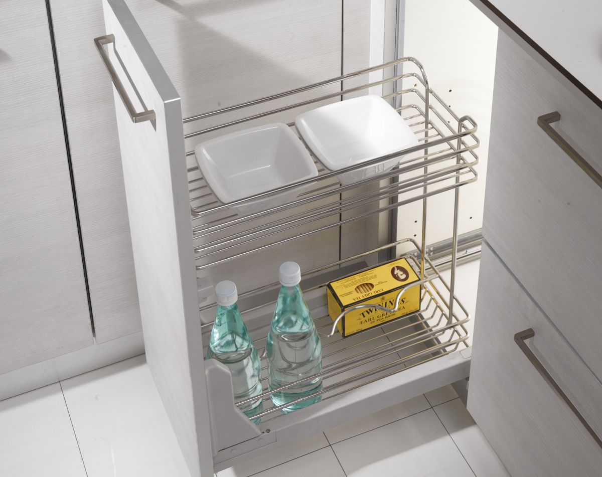 Dynamic pull out base unit, 300mm