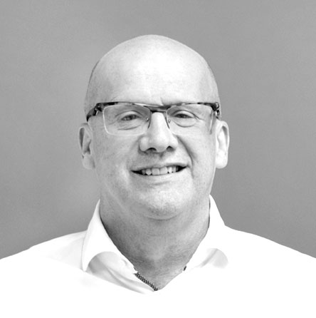 Roy Saunders